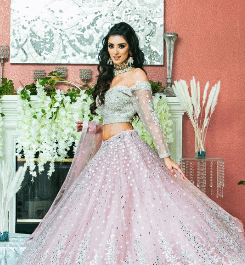 Looking for a bridal lehenga in New York? Look no further! As a leading supplier, we offer self-designed lehengas, style is chic, stylish and easy to move around in. These are custom made lehengas for orders of more than 5 of the same kind. For more information, you can call us at 650-241-2560. Follow us: https://vamadesigns.com/collections/bridal-party-1
