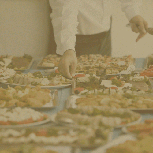 workers-catering-dubai.gif
